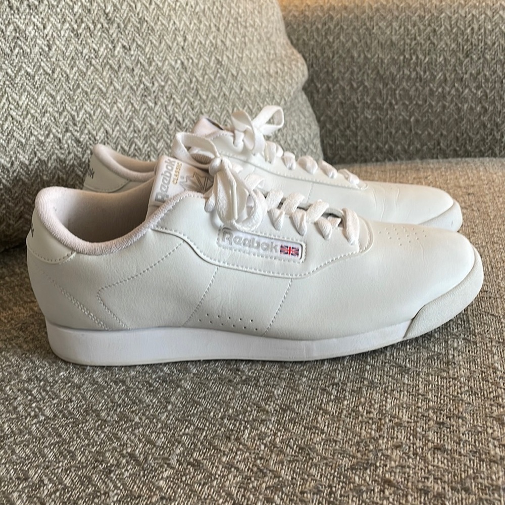 Reebok Classic Sneakers